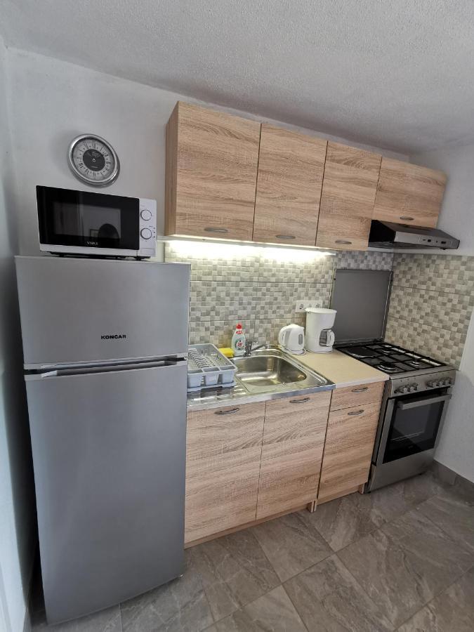 Studio Apartment Mileta Pitve Luaran gambar