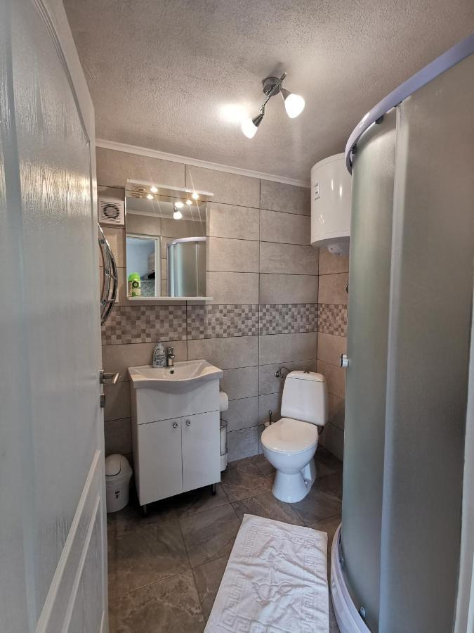 Studio Apartment Mileta Pitve Luaran gambar