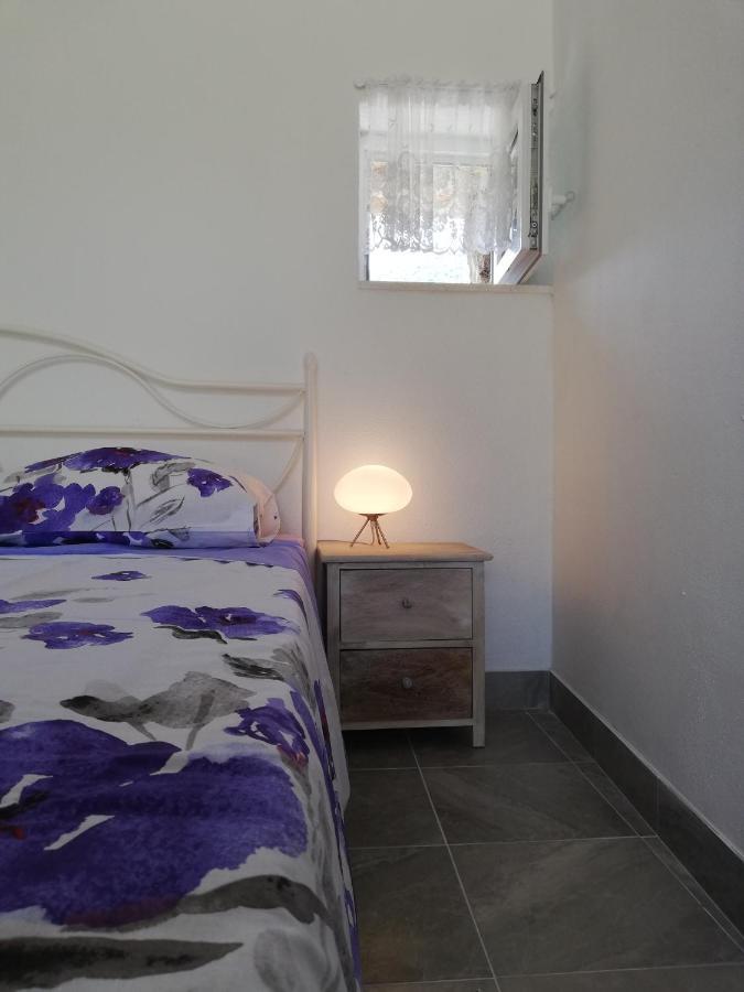 Studio Apartment Mileta Pitve Luaran gambar